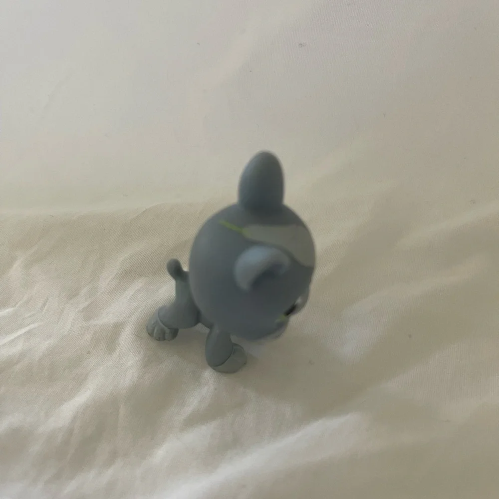 Littlest Pet Shop LPS Blue dog, Boston Terrier, bat eyes #857